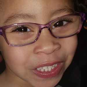 Meet your Posher, Yukkie